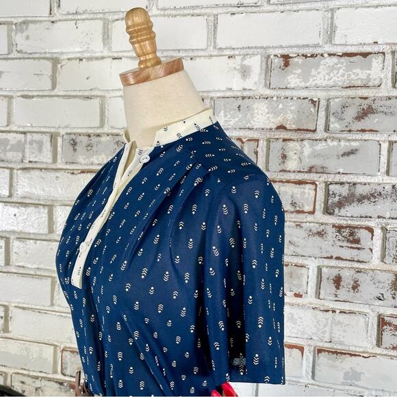 Vibtage 60s 70s Navy Cream Star Pattern Short Sleeve Midi Shirt Dress - Picture 5 of 11